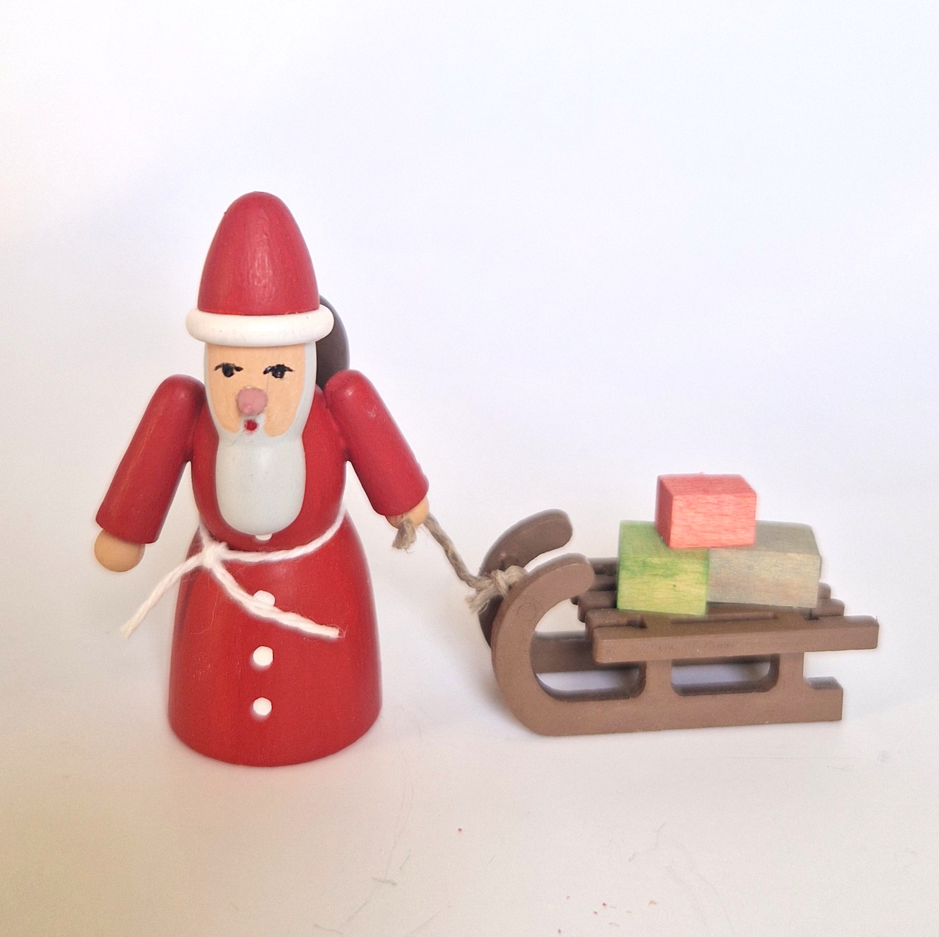 Weihnachtsmann mit Schlitten
