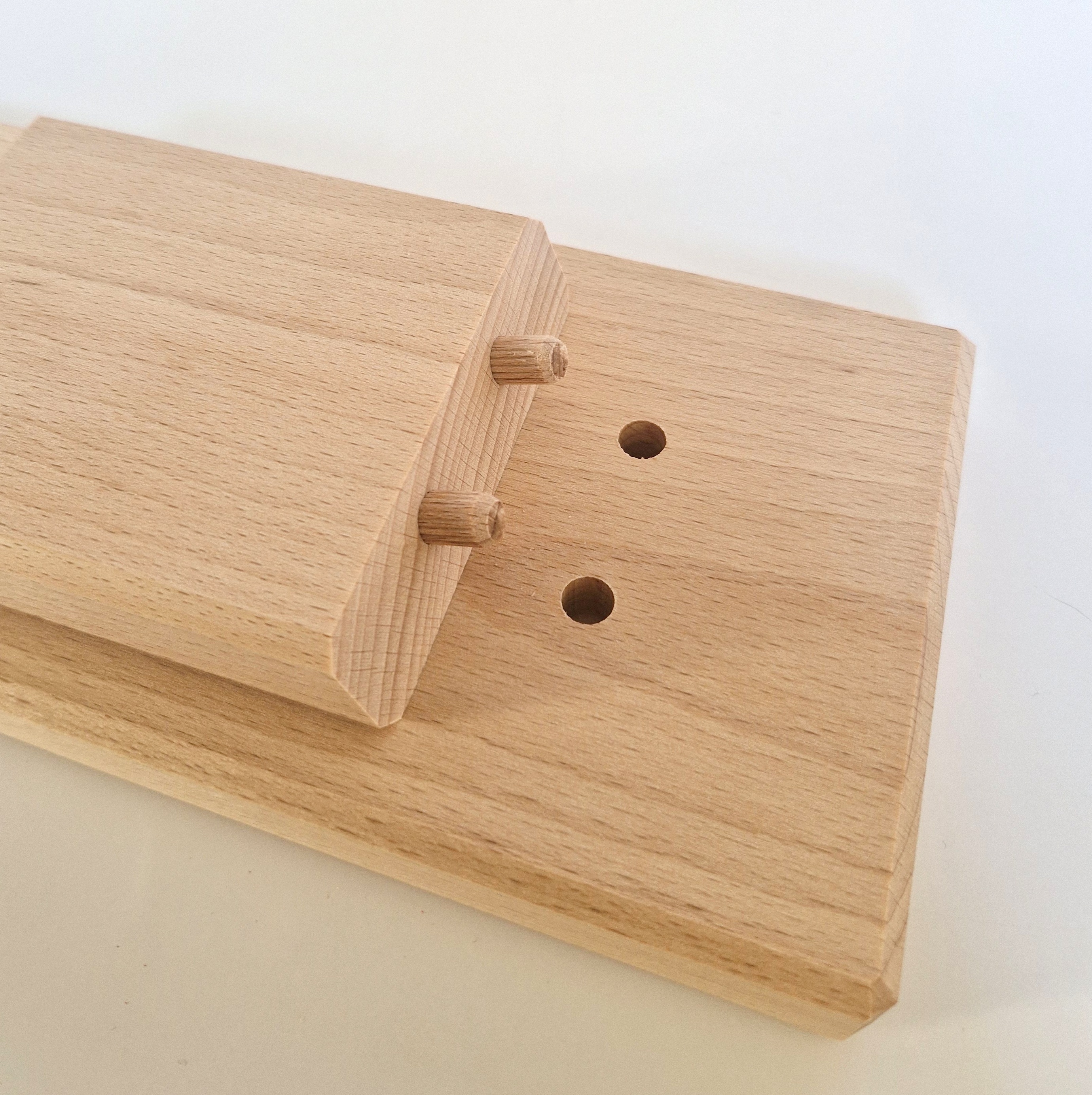 12cm breite Unterbank für Schwibbögen - Buchenholz