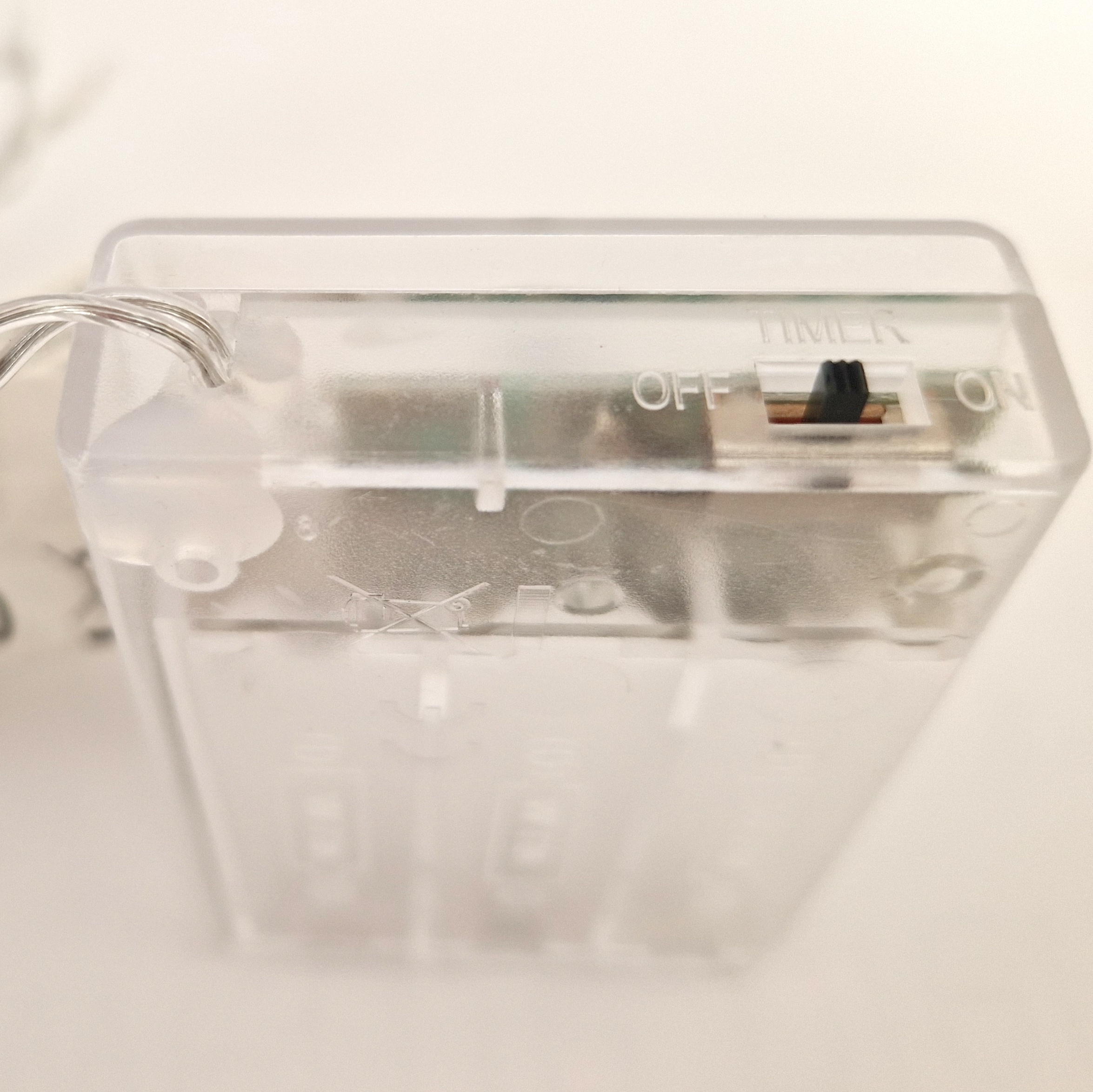 LED-Minilichterkette mit Batteriebetrieb, Birnenabstand 15 cm