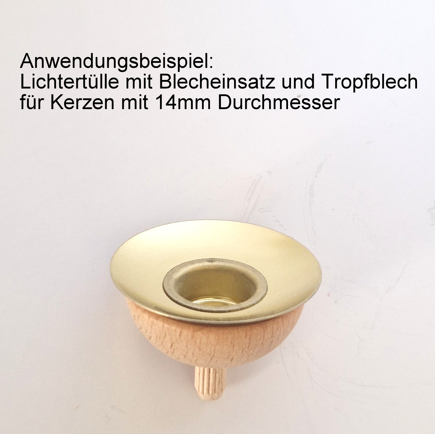 Lichtertülle aus Buchenholz, Bohrung für 14mm Blecheinsatz - mit Haltedübel